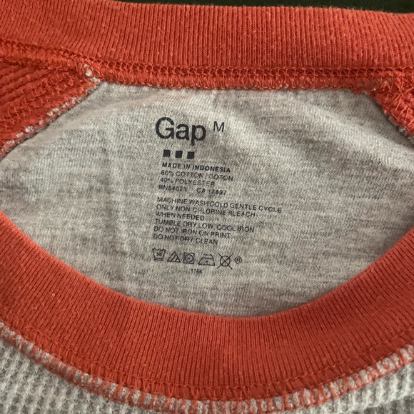 Gap Thermal Baseball Tee - Picture 3 of 3